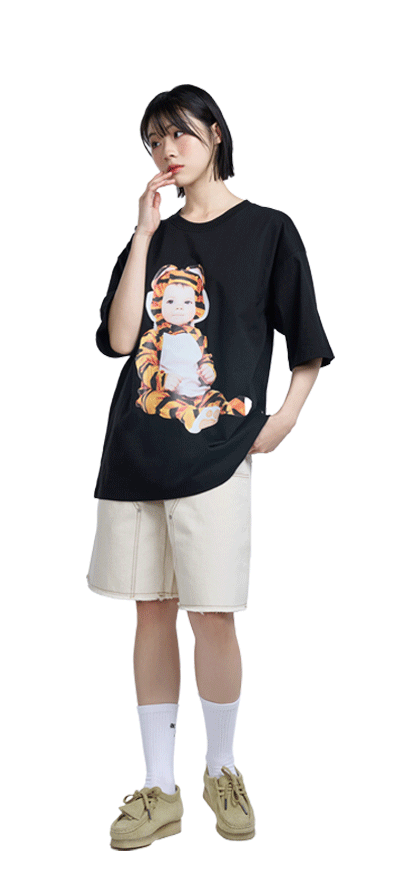 baby-face-baby-tiger-short-sleeve-t-shirt-black